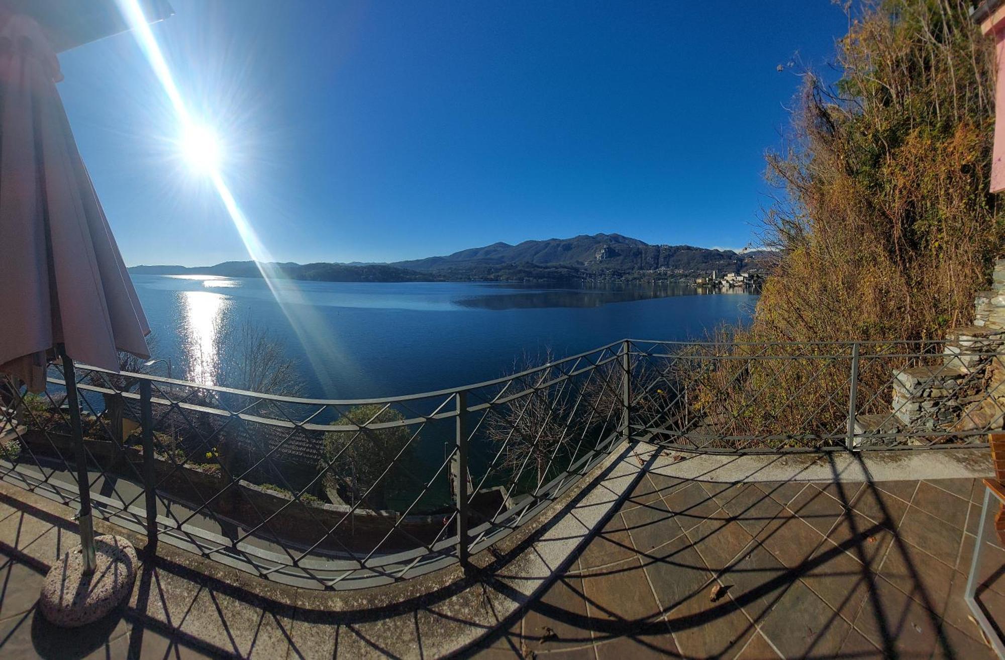 Casa Sul Lago Orta Орта Сан Джулио Екстериор снимка