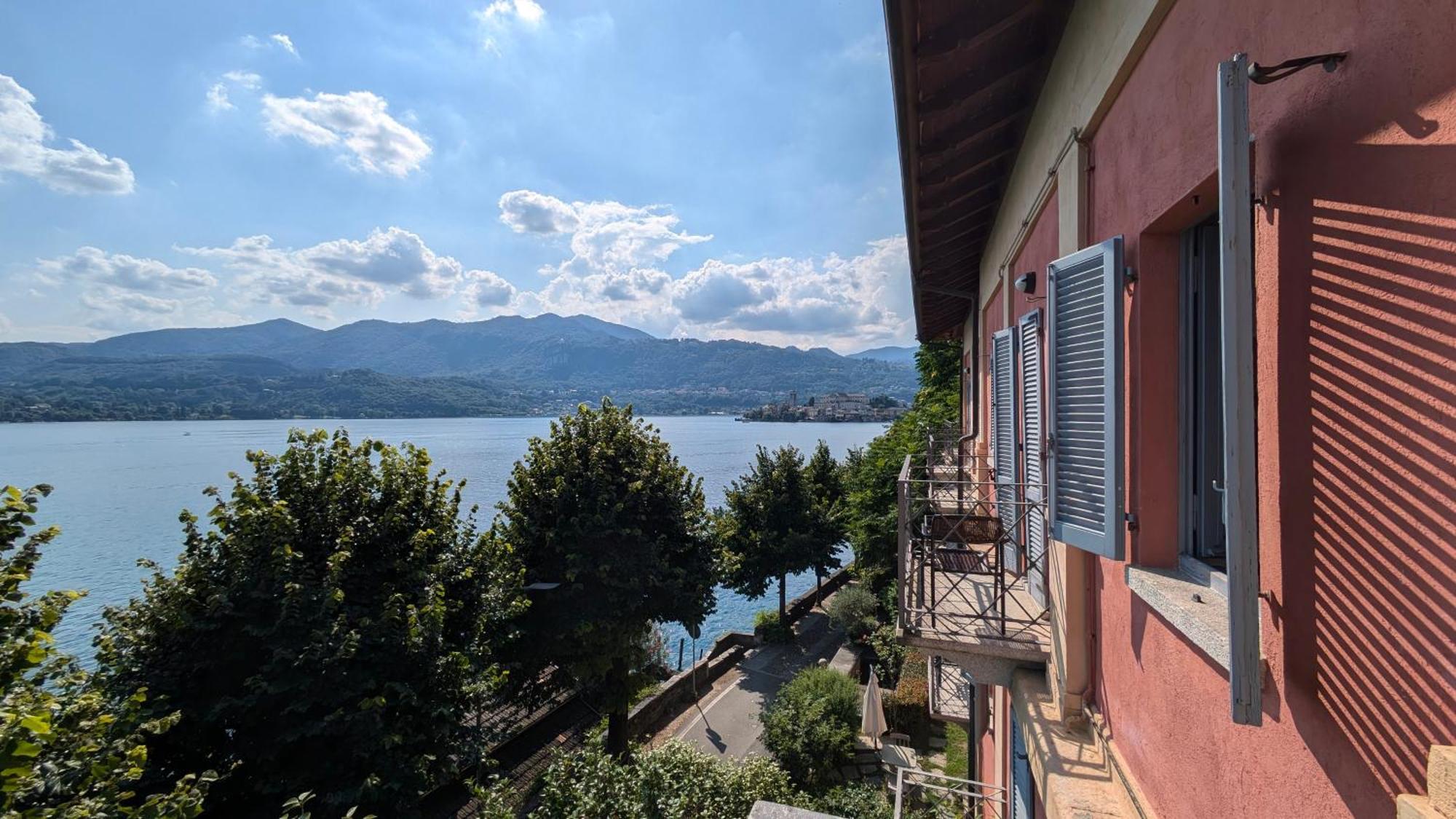 Casa Sul Lago Orta Орта Сан Джулио Екстериор снимка